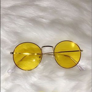 fashionable trendy shades 🤩